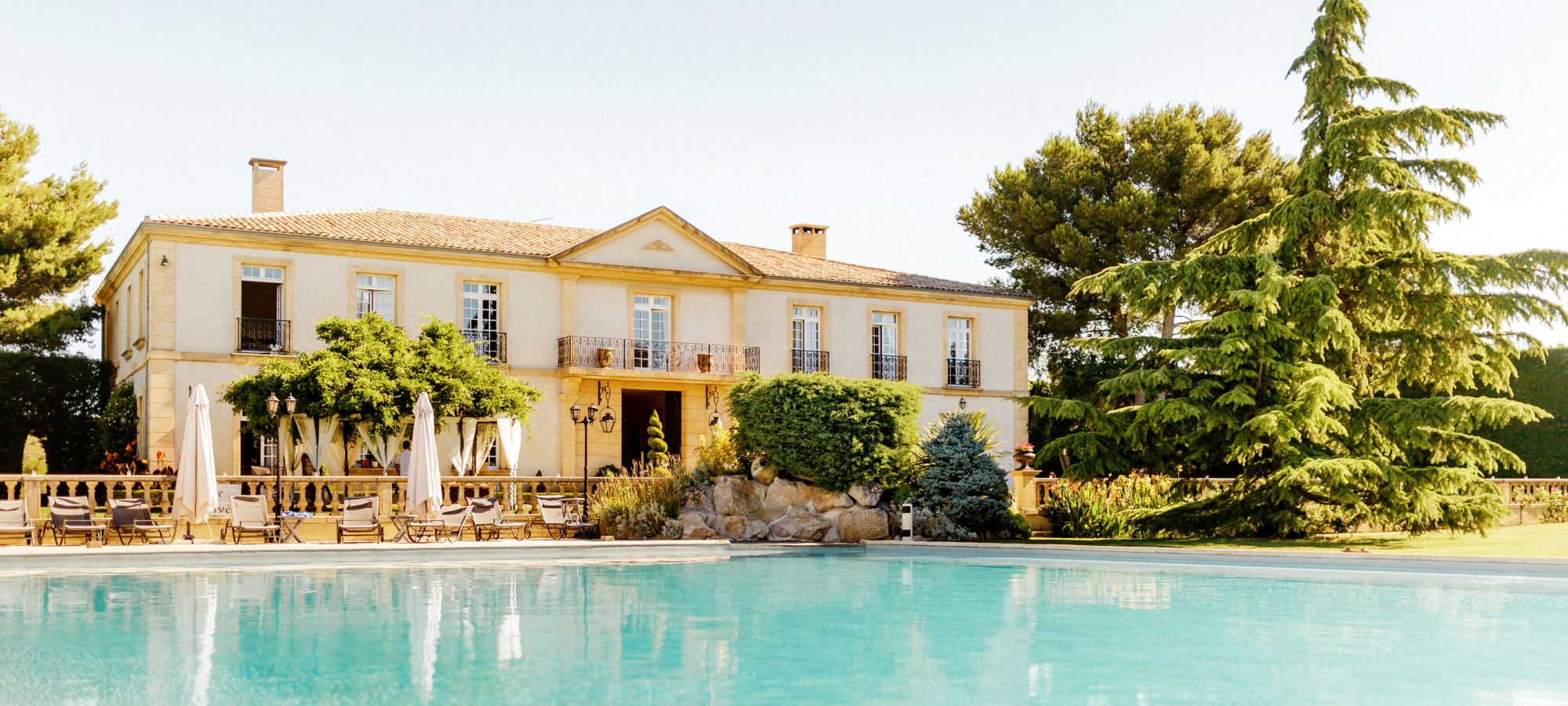Photo de la devanture de la Bastide